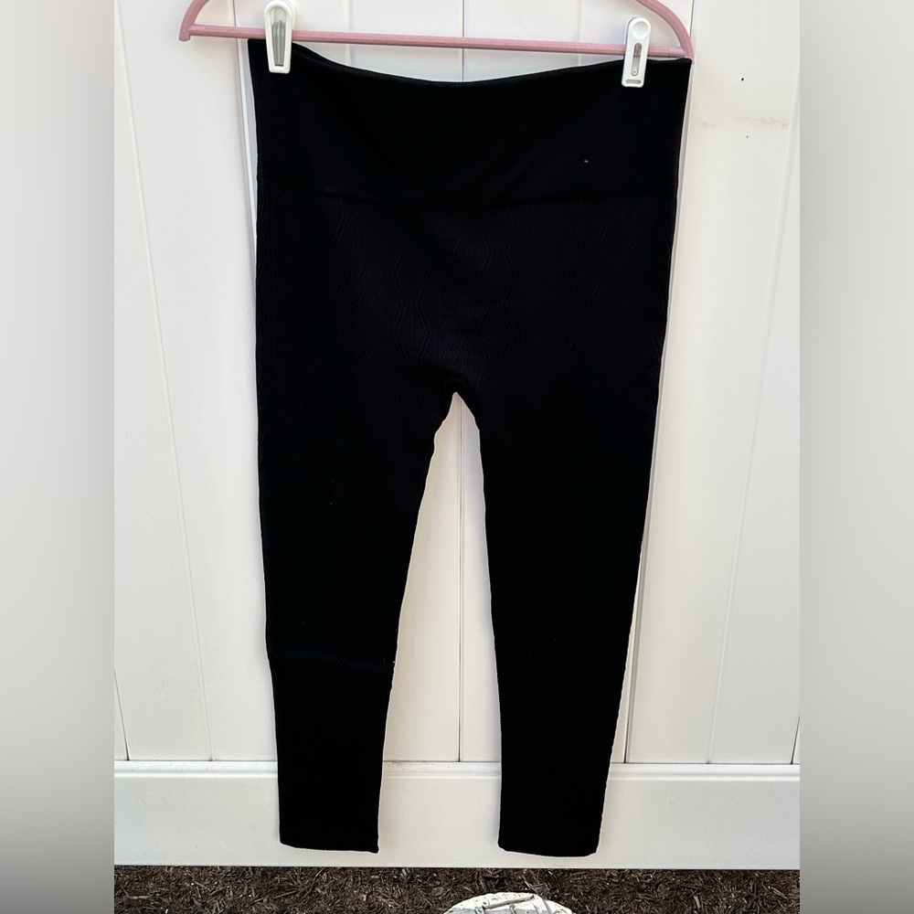 **2 $5 items for $8**  French Laundry Black Leggings Sleek Stretchy Full-Length